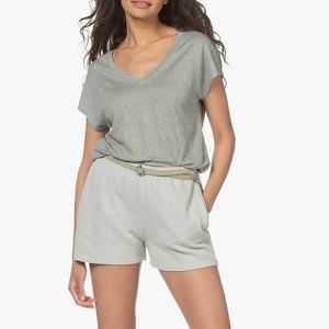 no man's land Linen V-neck T-shirt • Sage green , Size Small